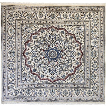 Matta Nain - 235x240